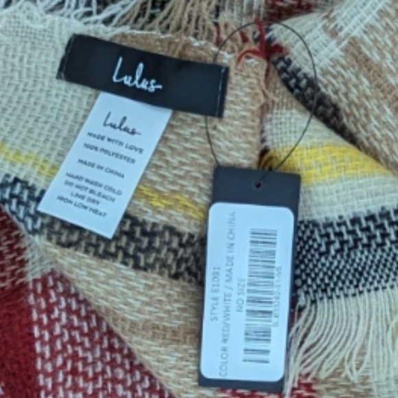 PLAID SCARF, red, navy blue, cream, Lulu's - Picture 3 of 4